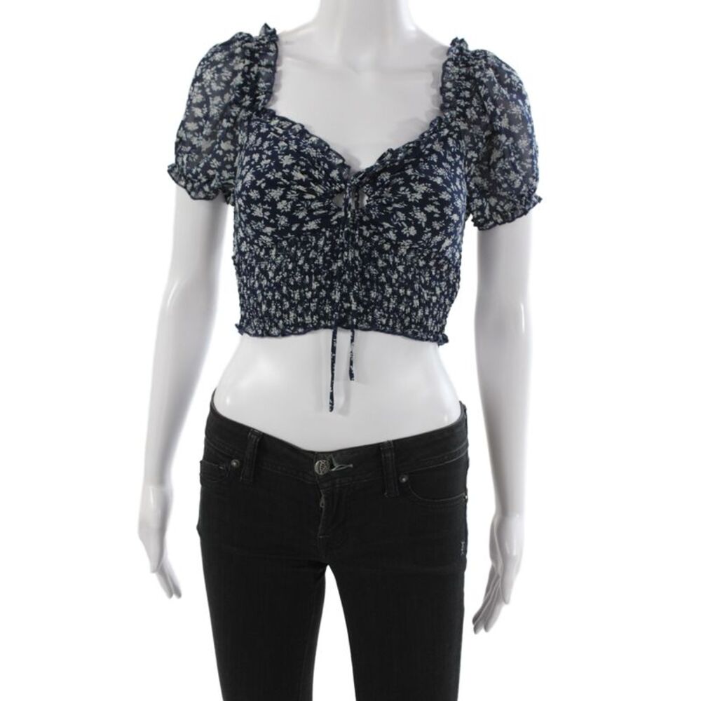 We're All Pretty Girls Women Cropped Floral Tie Blouse Blue Size S